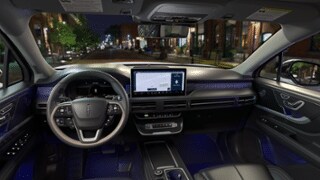 2025 Lincoln Lincoln Corsair Internal Image 2
